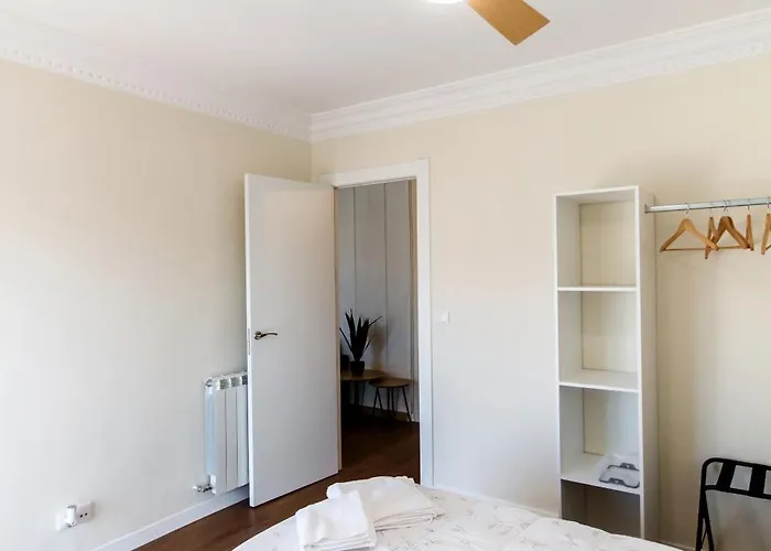 Mirador De La Catedral * Leon